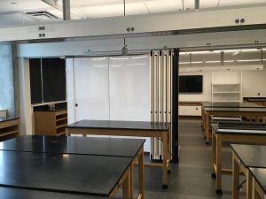 Movable room partitions